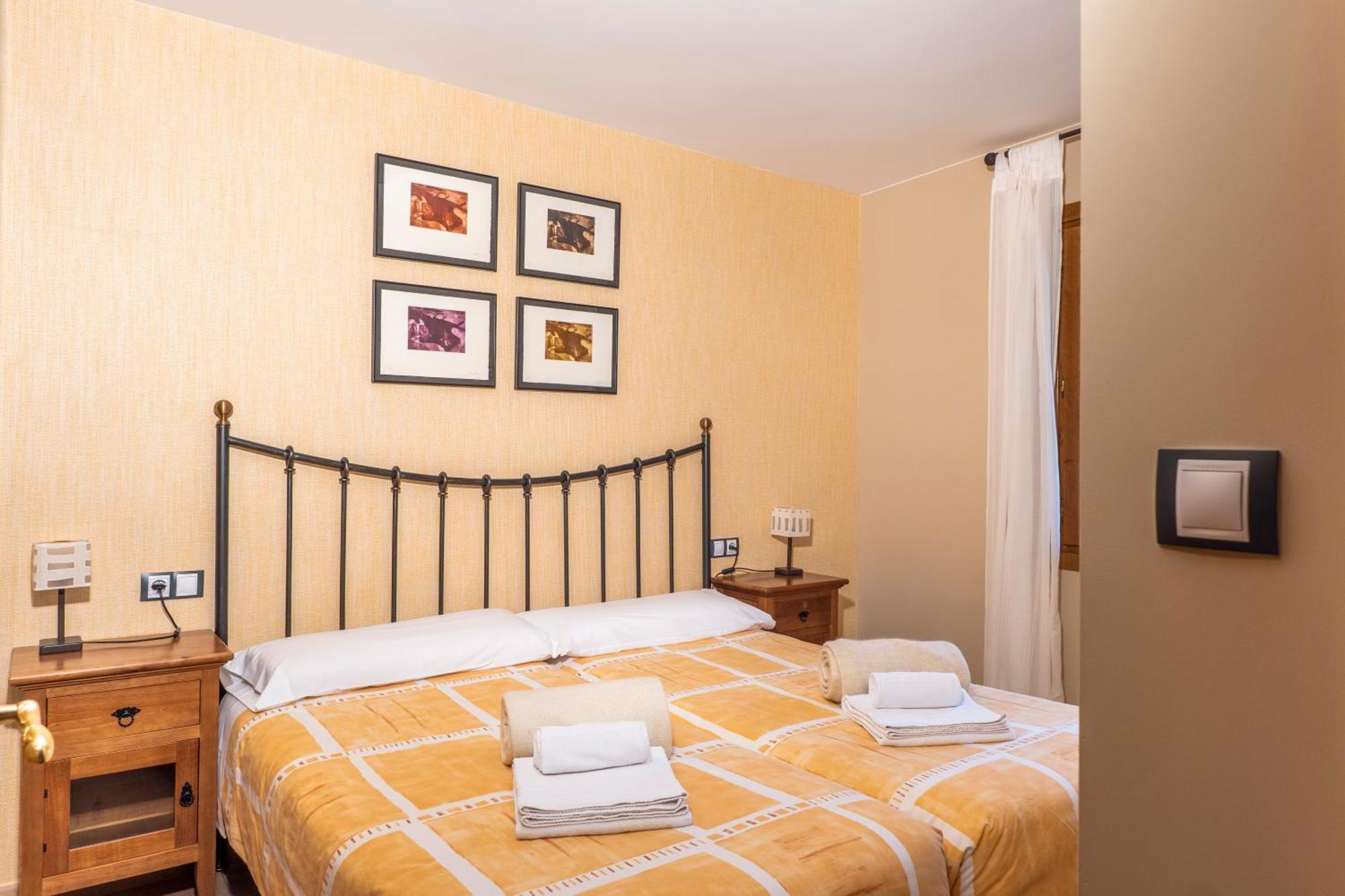 La Borda De Marco Apartment Gavin Exterior photo